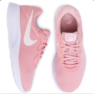 Pink Nike Tanjun Women’s Size 9